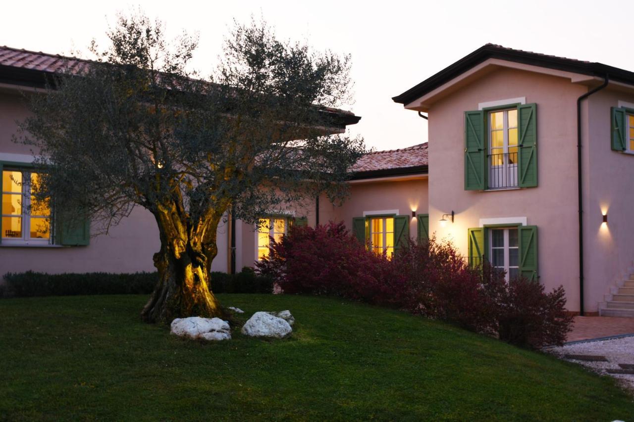 Agriturismo di Charme erbadoro Alvito Exterior foto